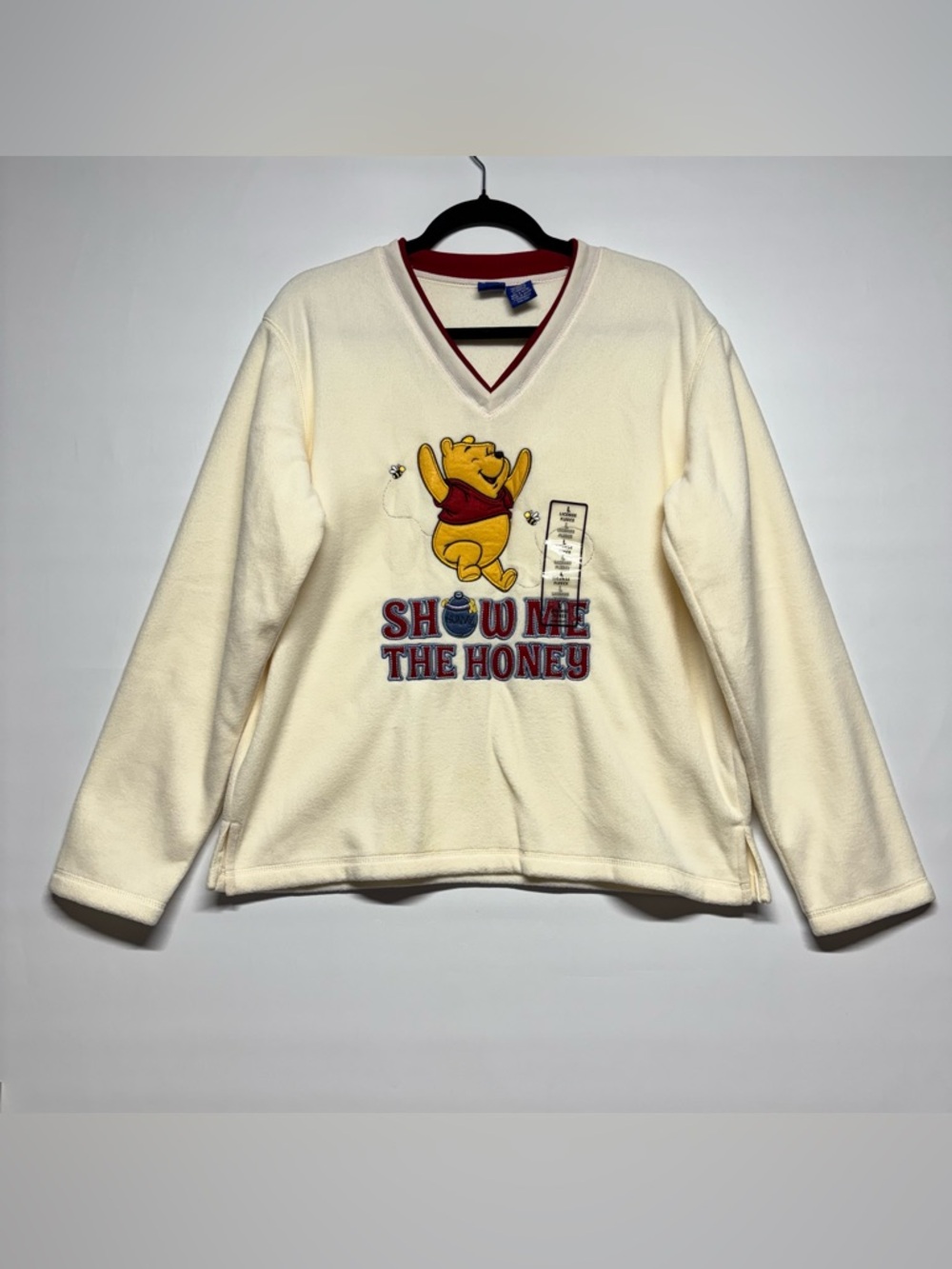 ✨Disney Women’s Winnie The Pooh Fleece Sweater Size L